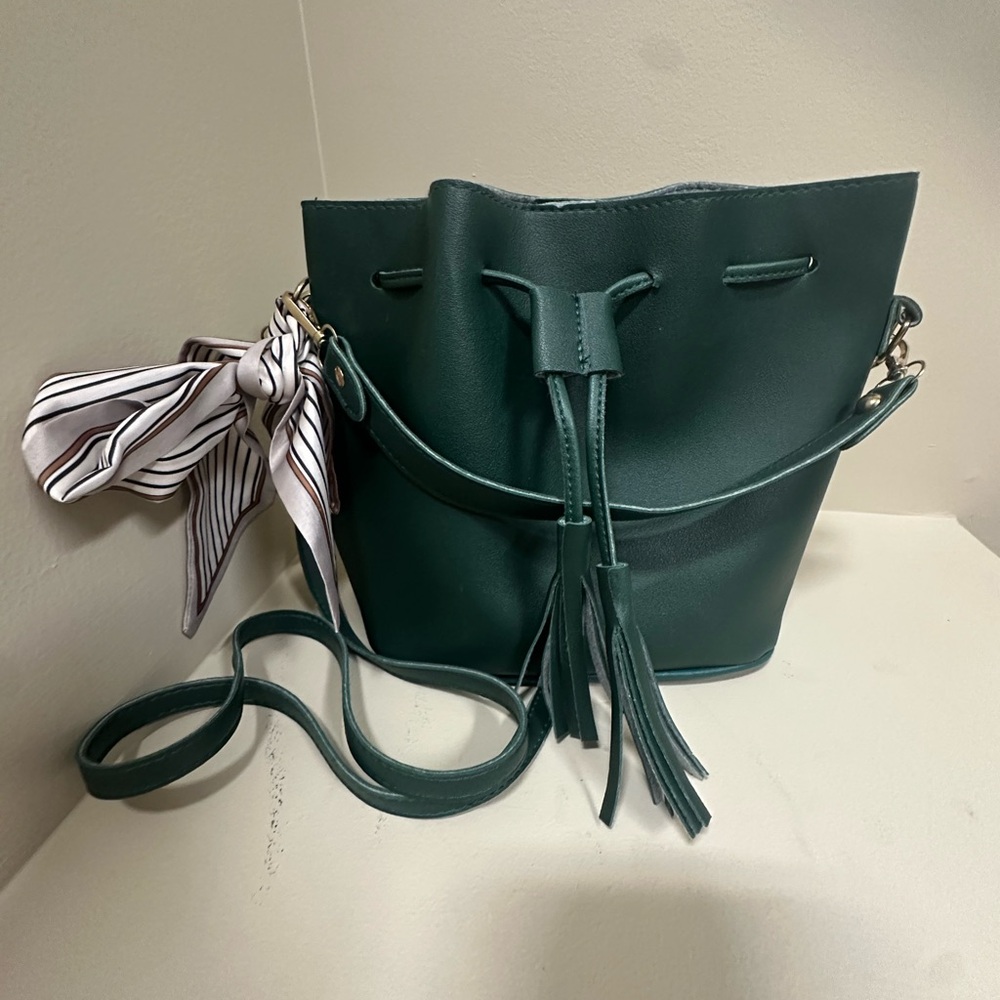 Green Bucket Crossbody purse with twilly